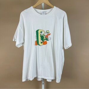 Gildan Ultra Cotton Vintage Size XL Hand Embroidered U of O Ducks Graphic Tee